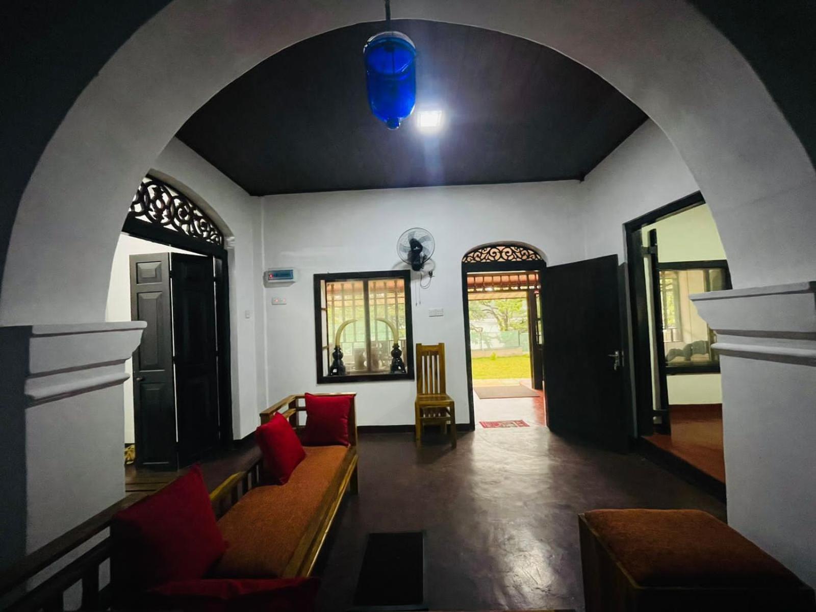 Lake Classical Guest House Kandy Exterior foto