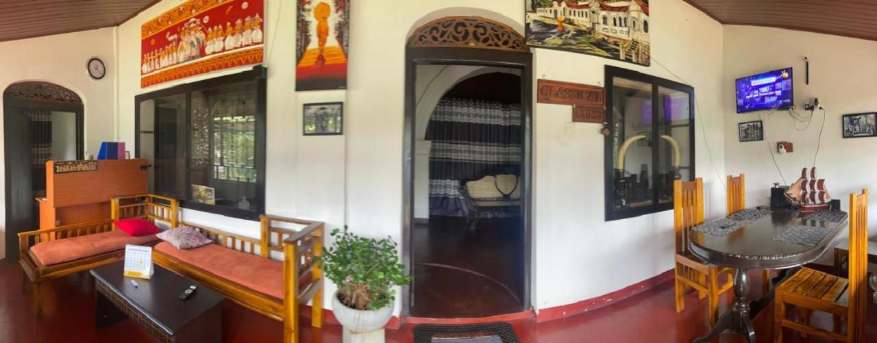 Lake Classical Guest House Kandy Exterior foto